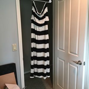 GAP strapless maxi dress